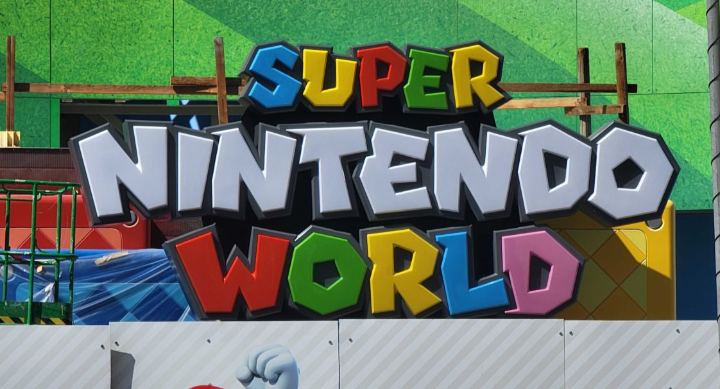 Super Nintendo World gets a new marquee above its entrance