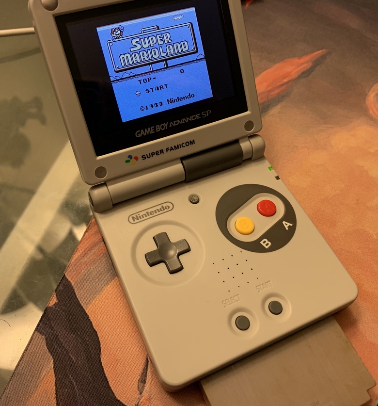 Super Mario Land in a GBA