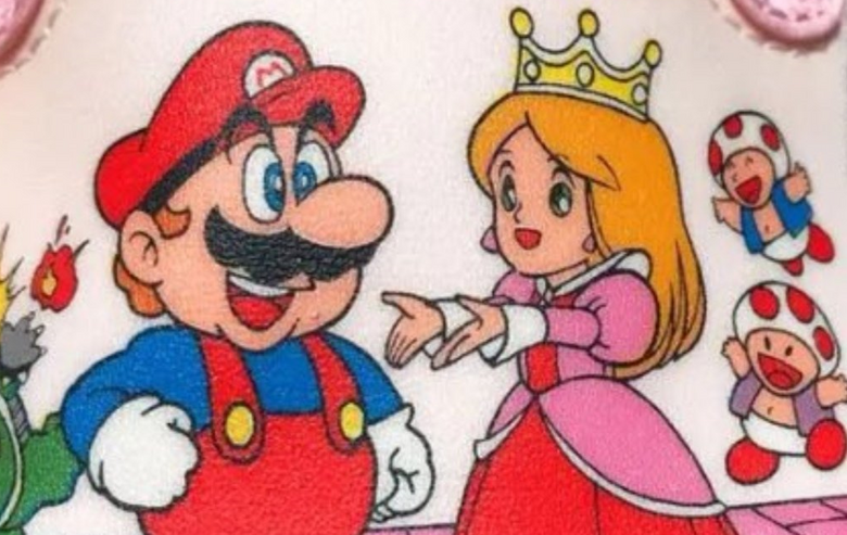 Alternate Princess Peach design surfaces that was used in early merch