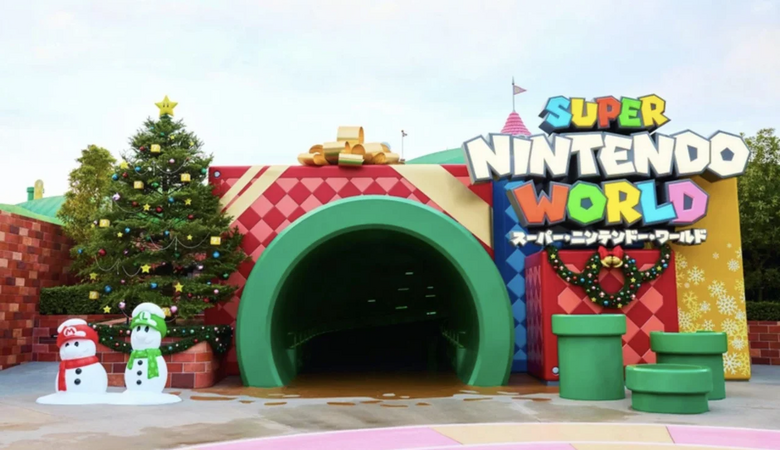 Super Nintendo World's Festive Entrance!