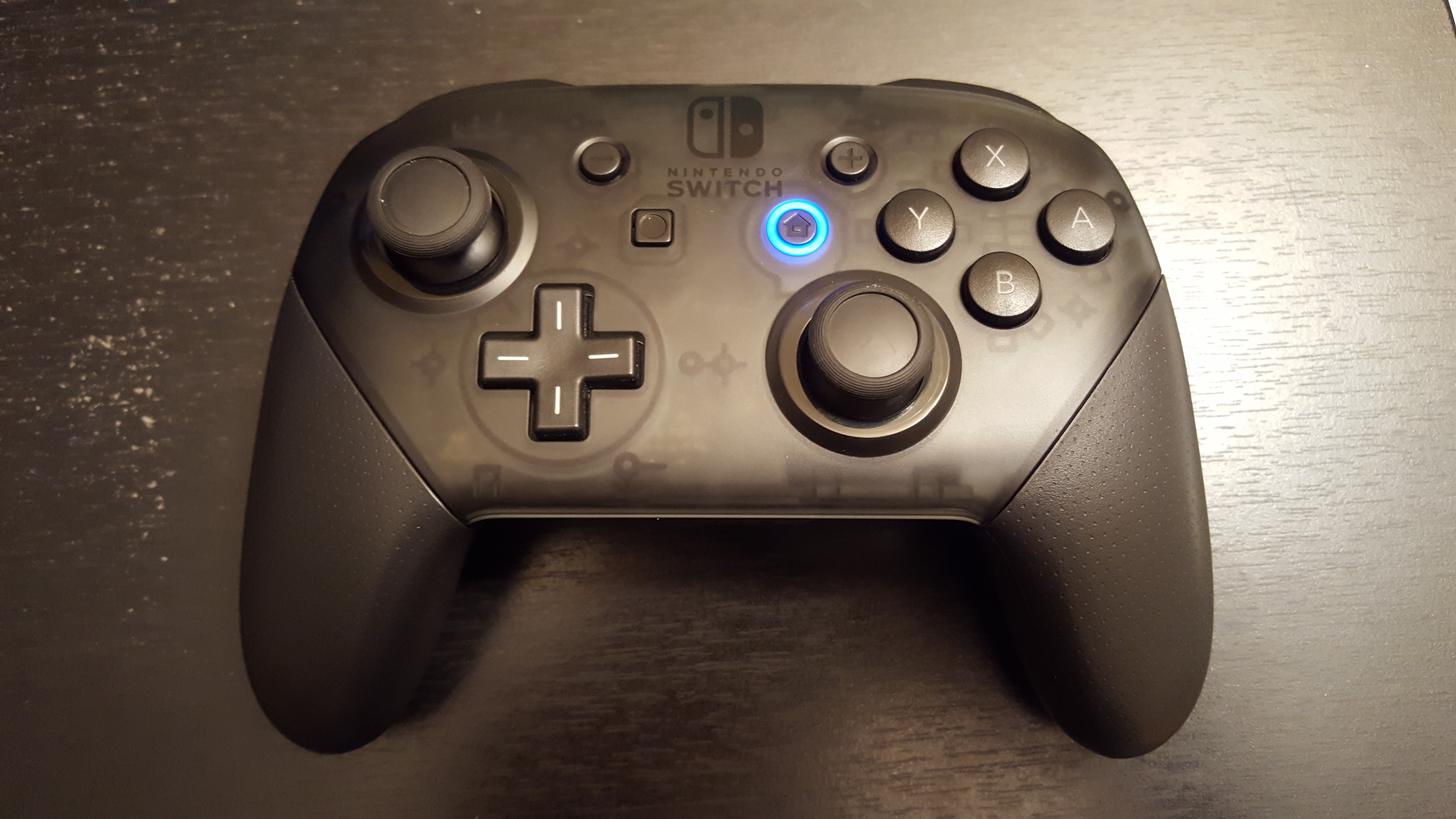 switch pro controller home button blue