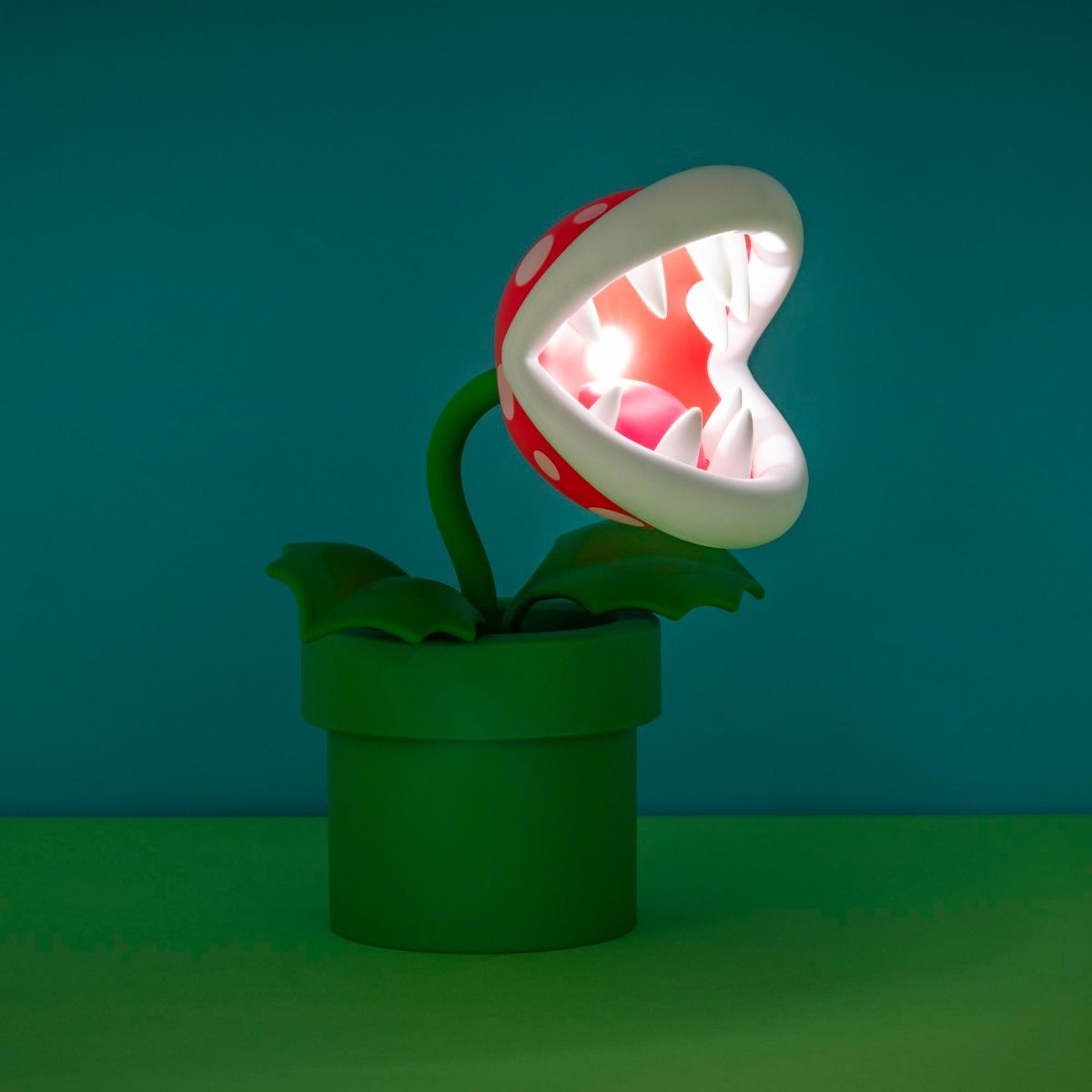 Snap Up This New Super Mario Piranha Poseable Lamp At Merchoid | The  GoNintendo Archives | GoNintendo