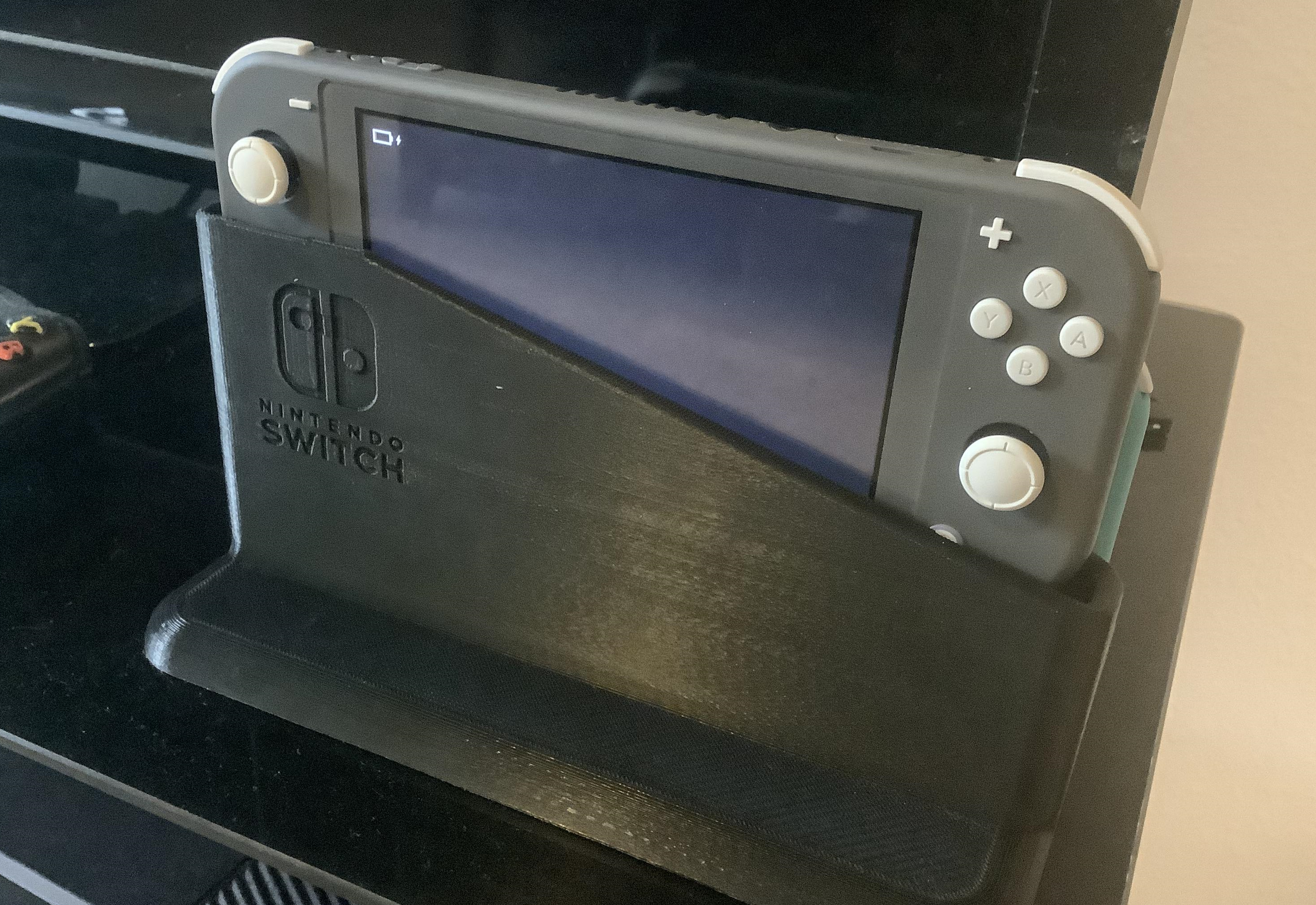 can you dock a switch lite to a tv