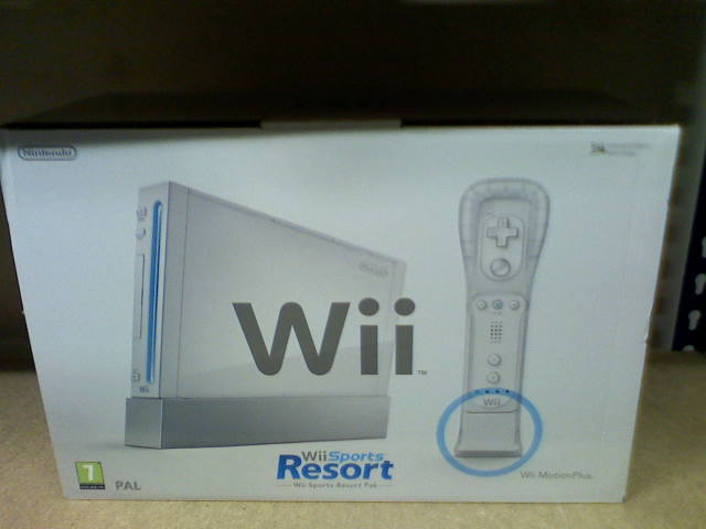 Wii gets price cut
